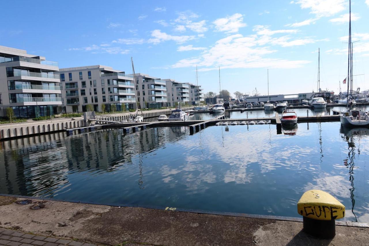 Apartament Yacht Park Marina Гдиня Екстер'єр фото